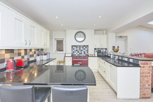 Photo 11- click for photo gallery